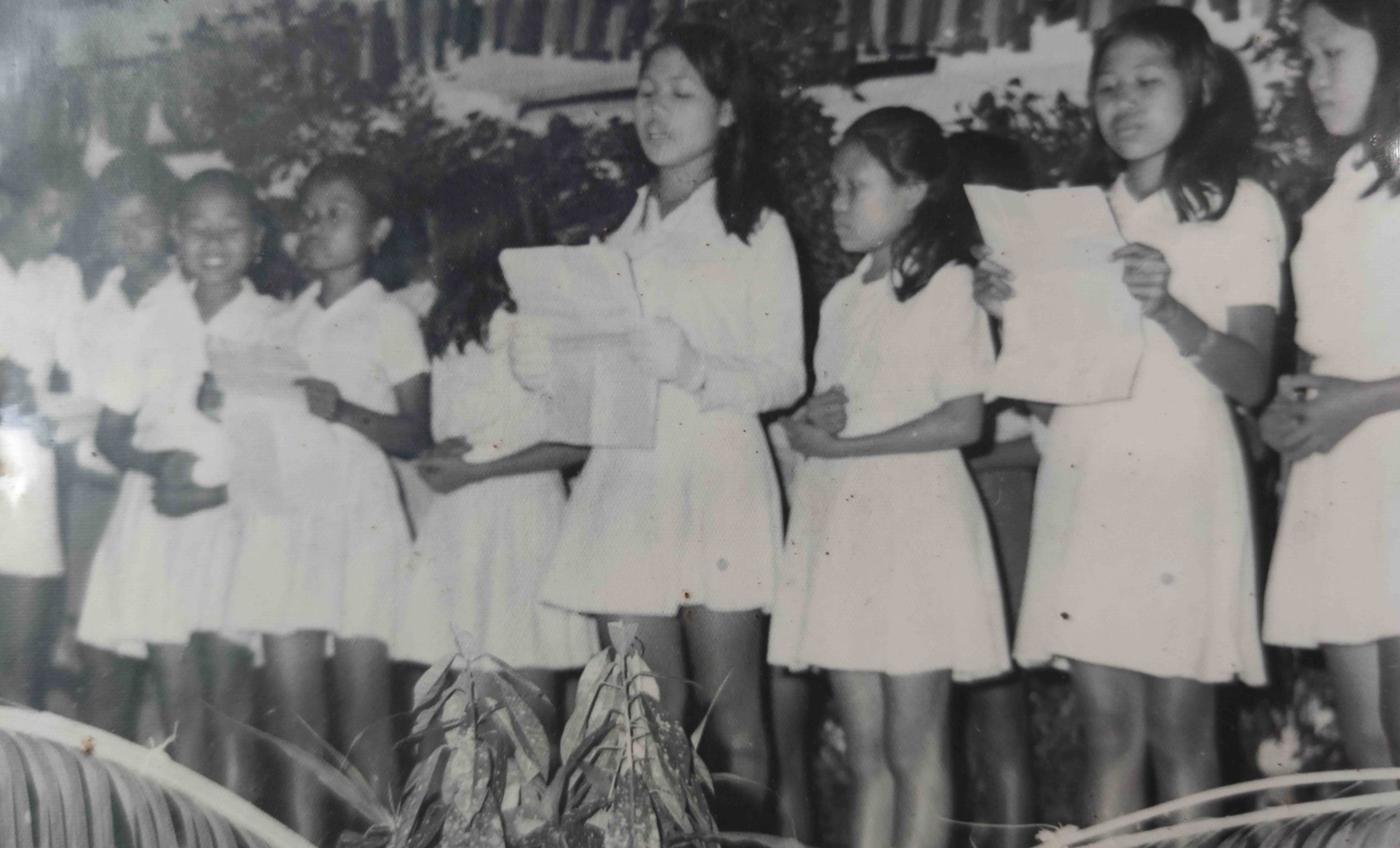 Murid SD Dagan baca puisi